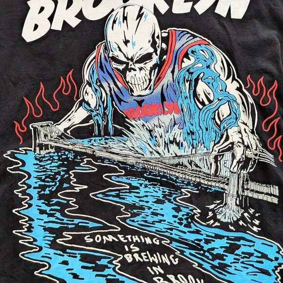 Warren Lotas Something's Brewing in Brooklyn T-Shirt - Size M - Picture 2 of 5